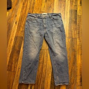 Men’s signature Levi Strauss